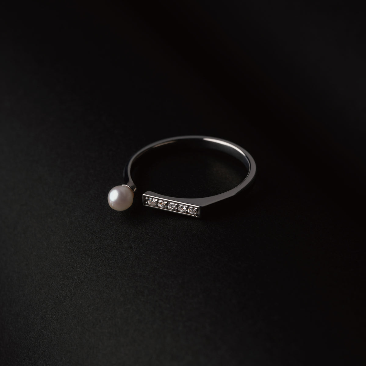 SOFT STRUCTURE Pearl ring