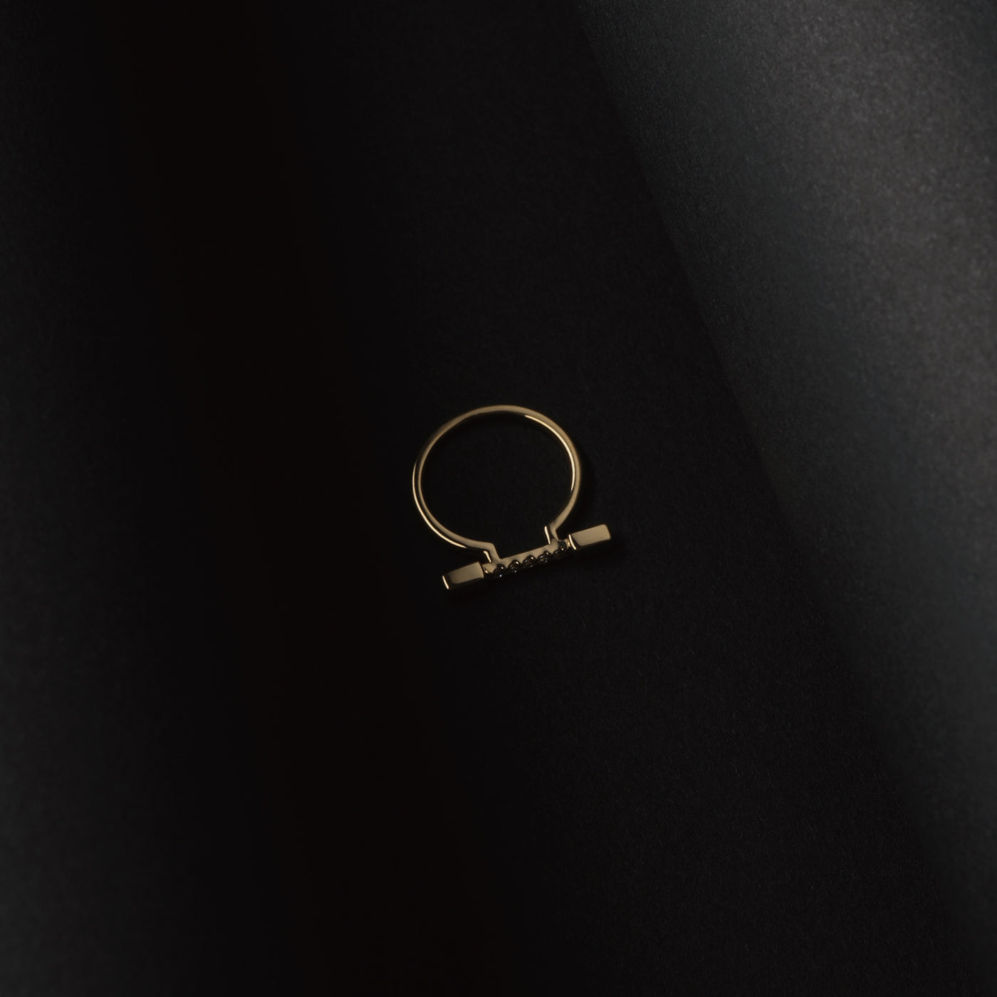 SOFT STRUCTURE bar ring