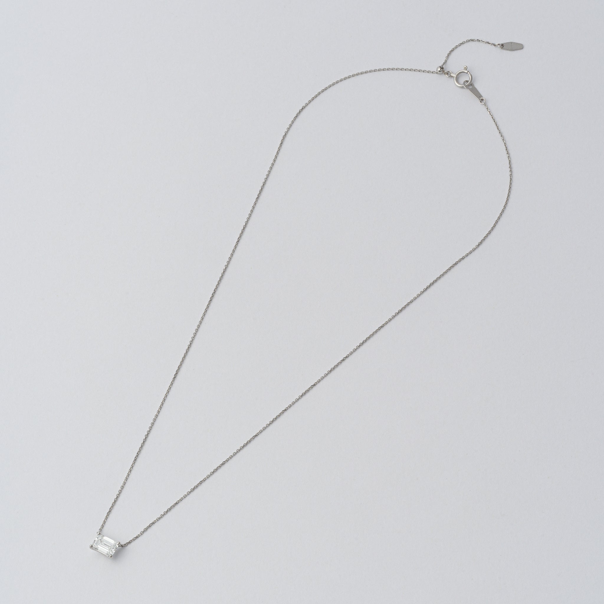 ITSELF Trap cut necklace