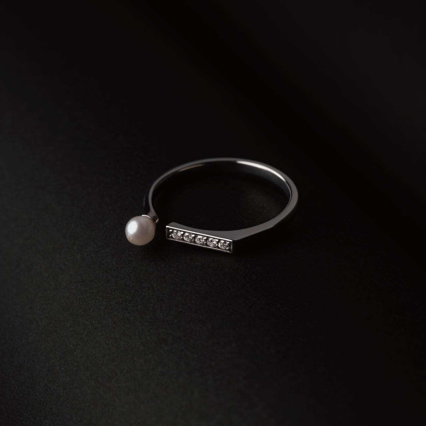 SOFT STRUCTURE  Pearl ring