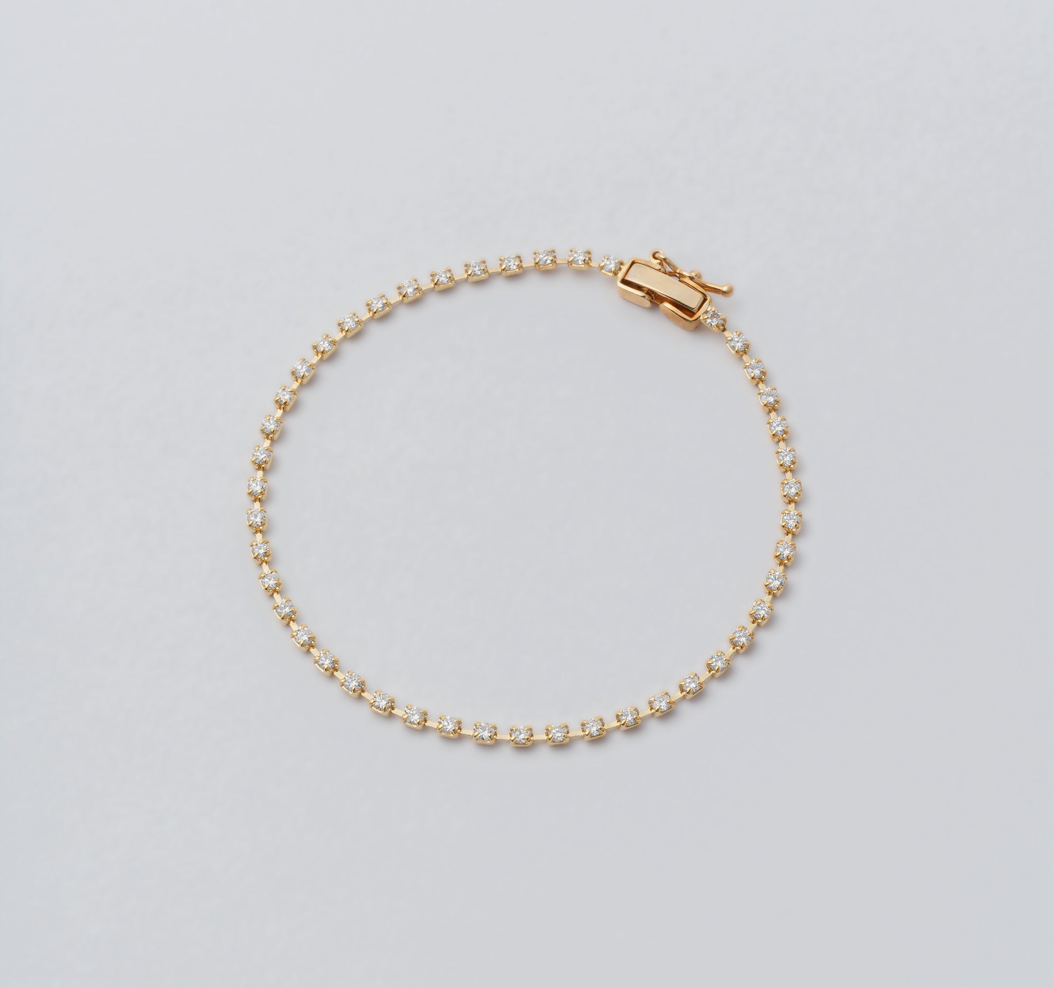 ITSELF Tennis bracelet