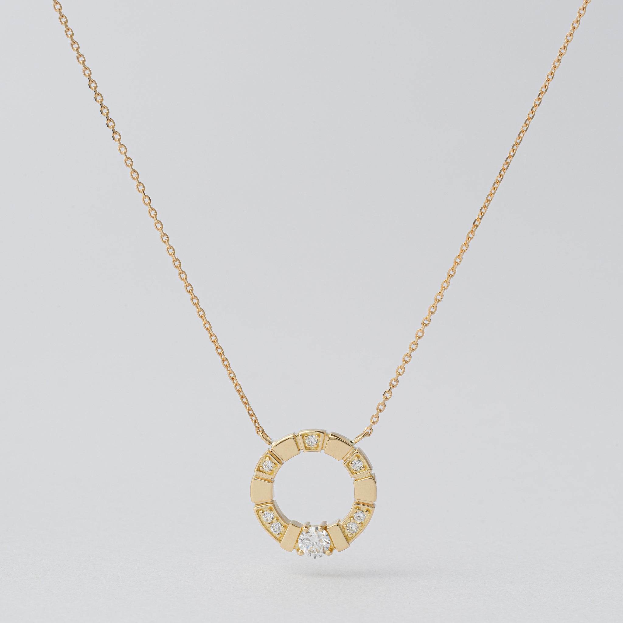 SOFT STRUCTURE build necklace