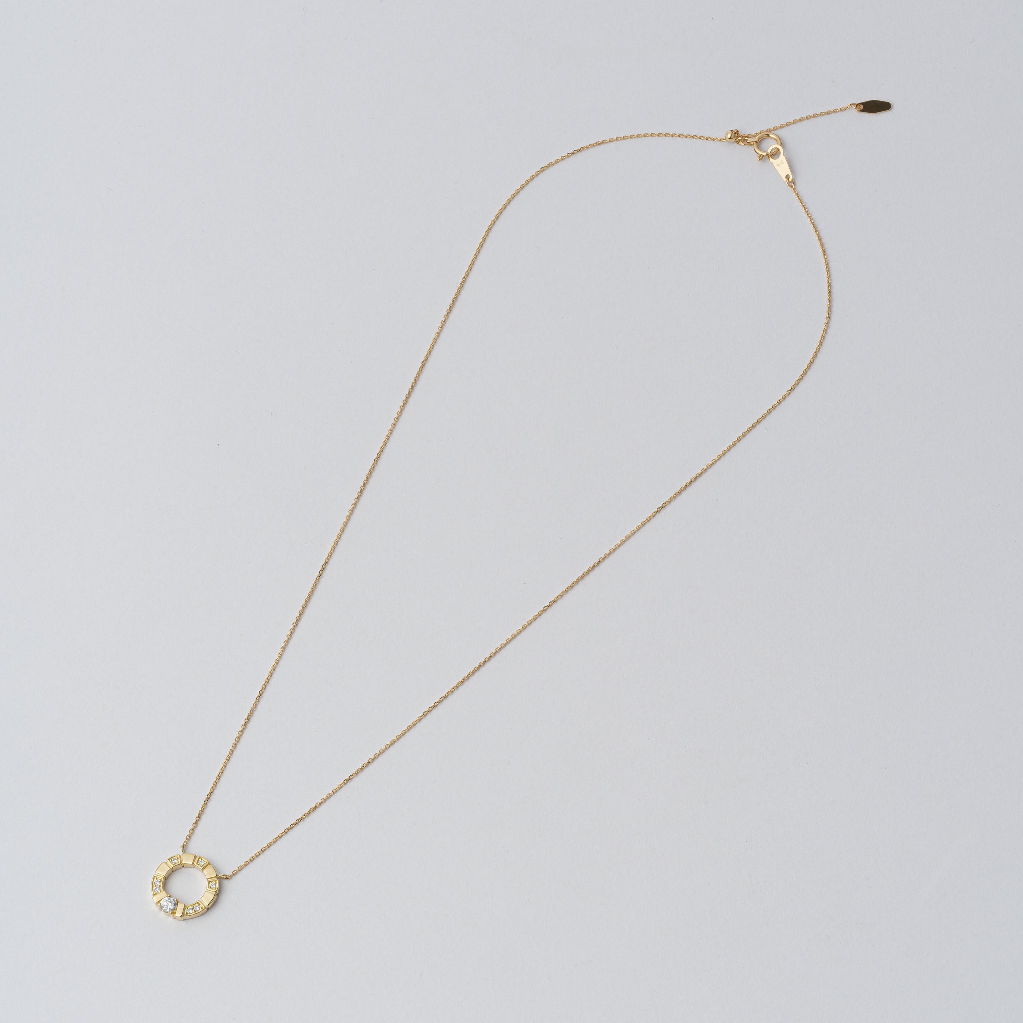 SOFT STRUCTURE build necklace
